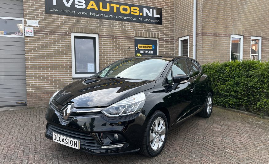 Renault Clio 0.9 TCE 5-Deurs Limited •Airconditioning / Navigatie / Parkeersensoren / LM-Velgen / Isofix / Winterbandenset• 1e Eigenaar & ZEER NETTE AUTO