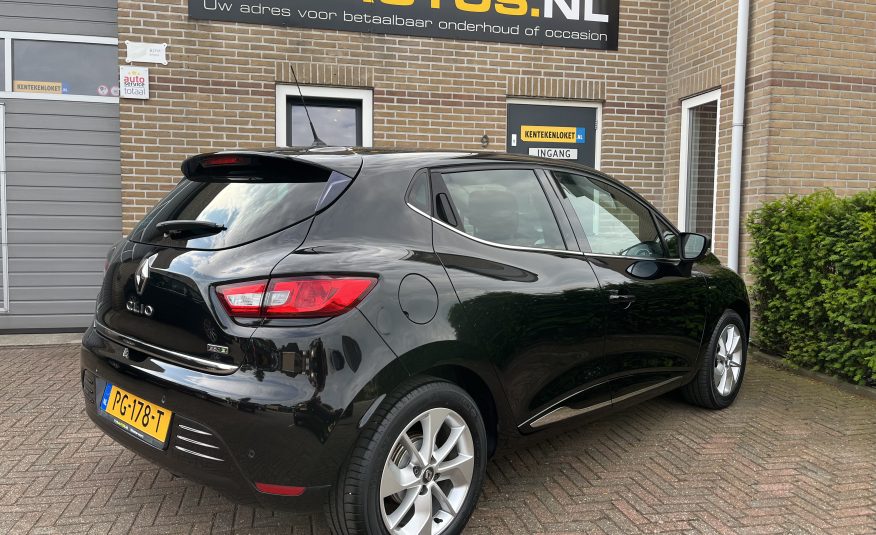 Renault Clio 0.9 TCE 5-Deurs Limited •Airconditioning / Navigatie / Parkeersensoren / LM-Velgen / Isofix / Winterbandenset• 1e Eigenaar & ZEER NETTE AUTO