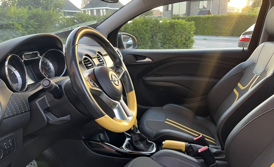 Opel Adam 1.4 16v Slam Yellow&Black •18” LM-Velgen / Half Leder Interieur / Automatische Airconditioning / Cruise Control / LED Verlichting• ZEER MOOIE & NETTE AUTO