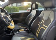 Opel Adam 1.4 16v Slam Yellow&Black •18” LM-Velgen / Half Leder Interieur / Automatische Airconditioning / Cruise Control / LED Verlichting• ZEER MOOIE & NETTE AUTO