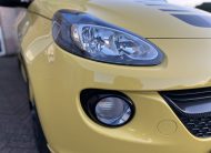 Opel Adam 1.4 16v Slam Yellow&Black •18” LM-Velgen / Half Leder Interieur / Automatische Airconditioning / Cruise Control / LED Verlichting• ZEER MOOIE & NETTE AUTO