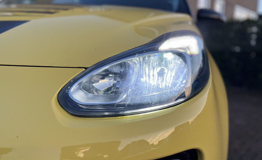 Opel Adam 1.4 16v Slam Yellow&Black •18” LM-Velgen / Half Leder Interieur / Automatische Airconditioning / Cruise Control / LED Verlichting• ZEER MOOIE & NETTE AUTO