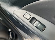 Hyundai ix35 2.0 i-Catcher AUTOMAAT •Lederen Bekleding / Panoramadak / All Season Banden / Trekhaak• NIEUWE MOTOR INCL. GARANTIE