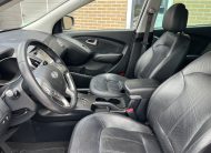 Hyundai ix35 2.0 i-Catcher AUTOMAAT •Lederen Bekleding / Panoramadak / All Season Banden / Trekhaak• NIEUWE MOTOR INCL. GARANTIE