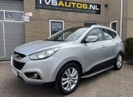Hyundai ix35 2.0 i-Catcher AUTOMAAT •Lederen Bekleding / Panoramadak / All Season Banden / Trekhaak• NIEUWE MOTOR INCL. GARANTIE
