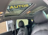 Hyundai ix35 2.0 i-Catcher AUTOMAAT •Lederen Bekleding / Panoramadak / All Season Banden / Trekhaak• NIEUWE MOTOR INCL. GARANTIE