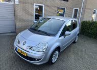 Renault Grand Modus 1.2 TCE •Automatische Airconditioning / Cruise Control / 16” LM-Velgen / Parkeersensoren / Trekhaak• 2e Eigenaar + NIEUWE APK APRIL 2026!