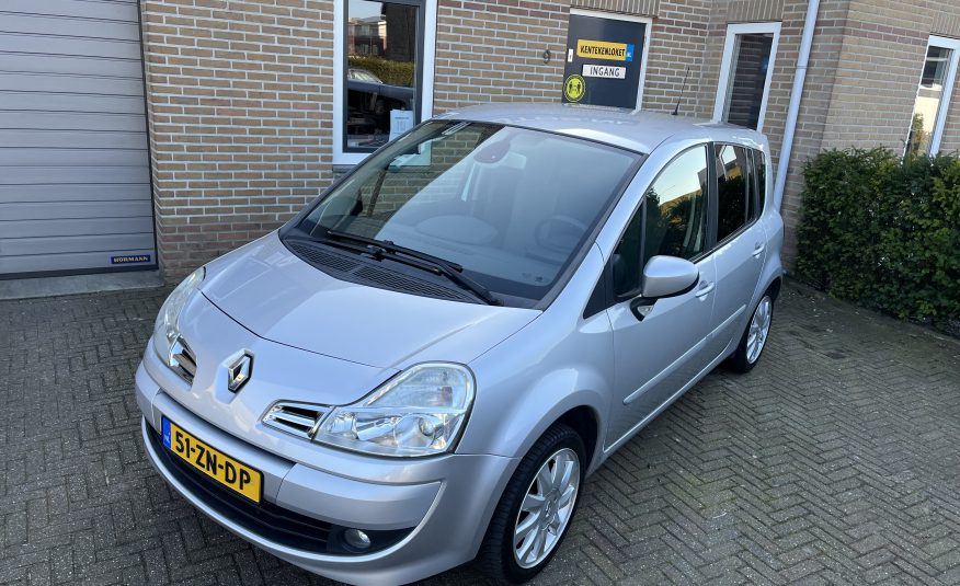 Renault Grand Modus 1.2 TCE •Automatische Airconditioning / Cruise Control / 16” LM-Velgen / Parkeersensoren / Trekhaak• 2e Eigenaar + NIEUWE APK APRIL 2026!