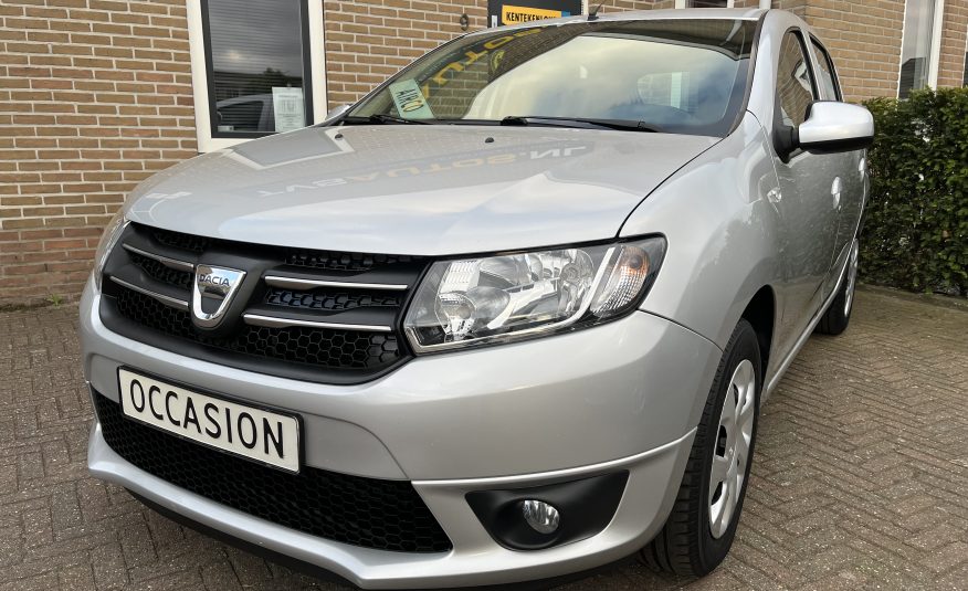 Dacia Sandero 0.9 TCe Lauréate 5-Deurs •Airconditioning / Cruise Control / Navigatie / Trekhaak / Winterbandenset• DEALER ONDERHOUDEN + NIEUWE APK BIJ AFLEVERING