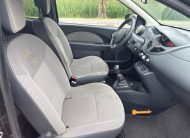 Renault Twingo 1.2 16v Collection •Airconditioning / All Season Banden / Lichtmetalen Velgen / Achterspoiler• + NIEUWE APK