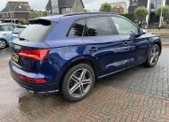 Audi SQ5 3.0 TFSI Quattro V6T S-Line 354PK •Automatische Airconditioning / Luchtvering / Alarminstallatie / 20” Lichtmetalen Velgen / Ambient Light / Trekhaak / Half Lederen Interieur & Alcantara / Navigatiesysteem / Audio Upgrade•
