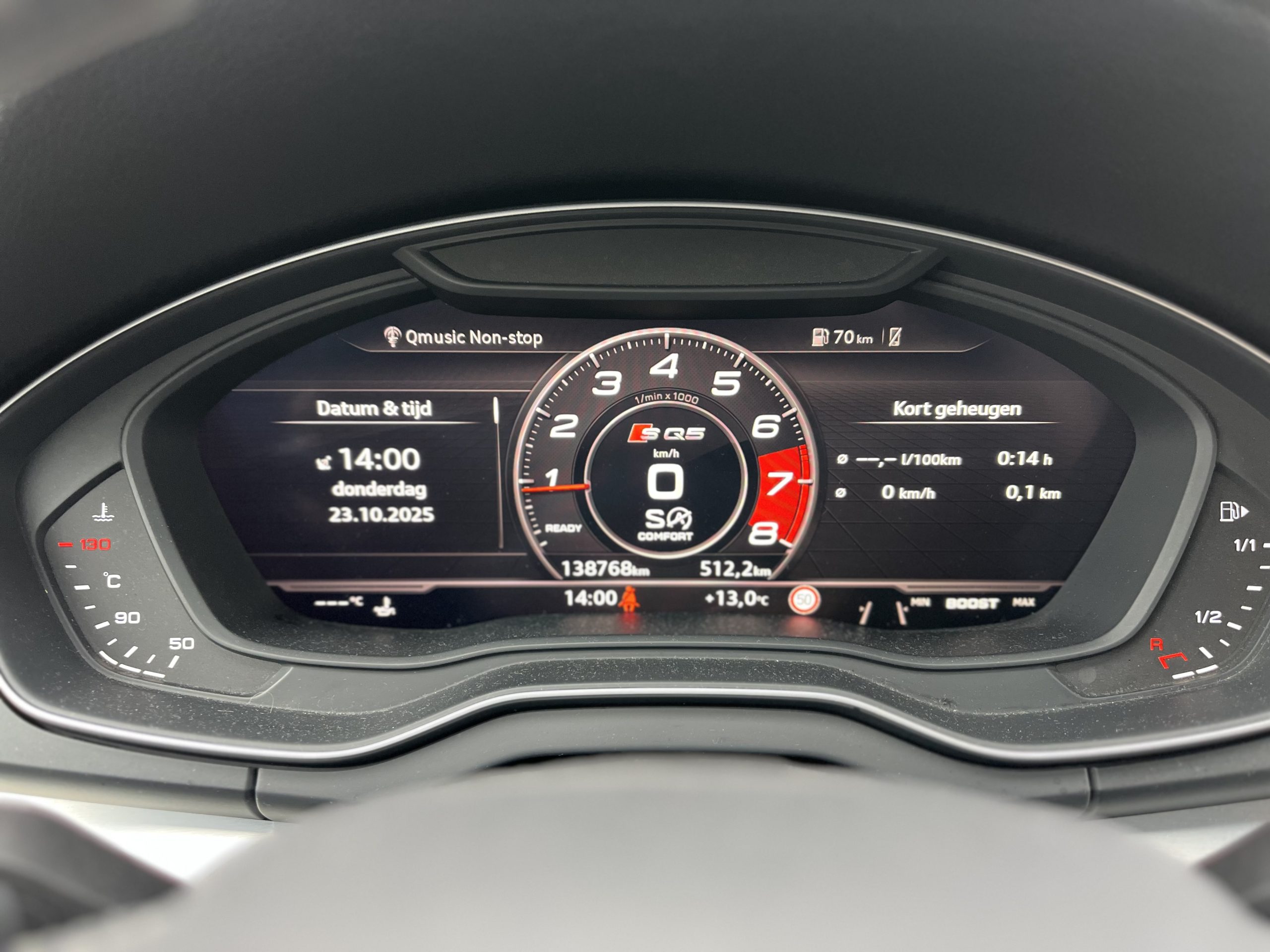 Audi SQ5 3.0 TFSI Quattro V6T S-Line 354PK •Automatische Airconditioning / Luchtvering / Alarminstallatie / 20” Lichtmetalen Velgen / Ambient Light / Trekhaak / Half Lederen Interieur & Alcantara / Navigatiesysteem / Audio Upgrade•